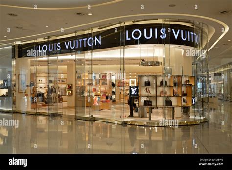 louis vuitton handbags uk|louis vuitton factory outlet uk.